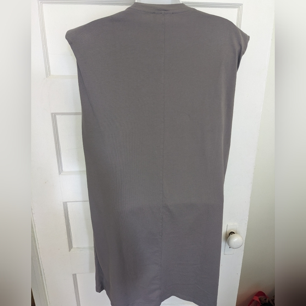 Aritzia Sleeveless Mini Dress in Taupe - Picture 5 of 12